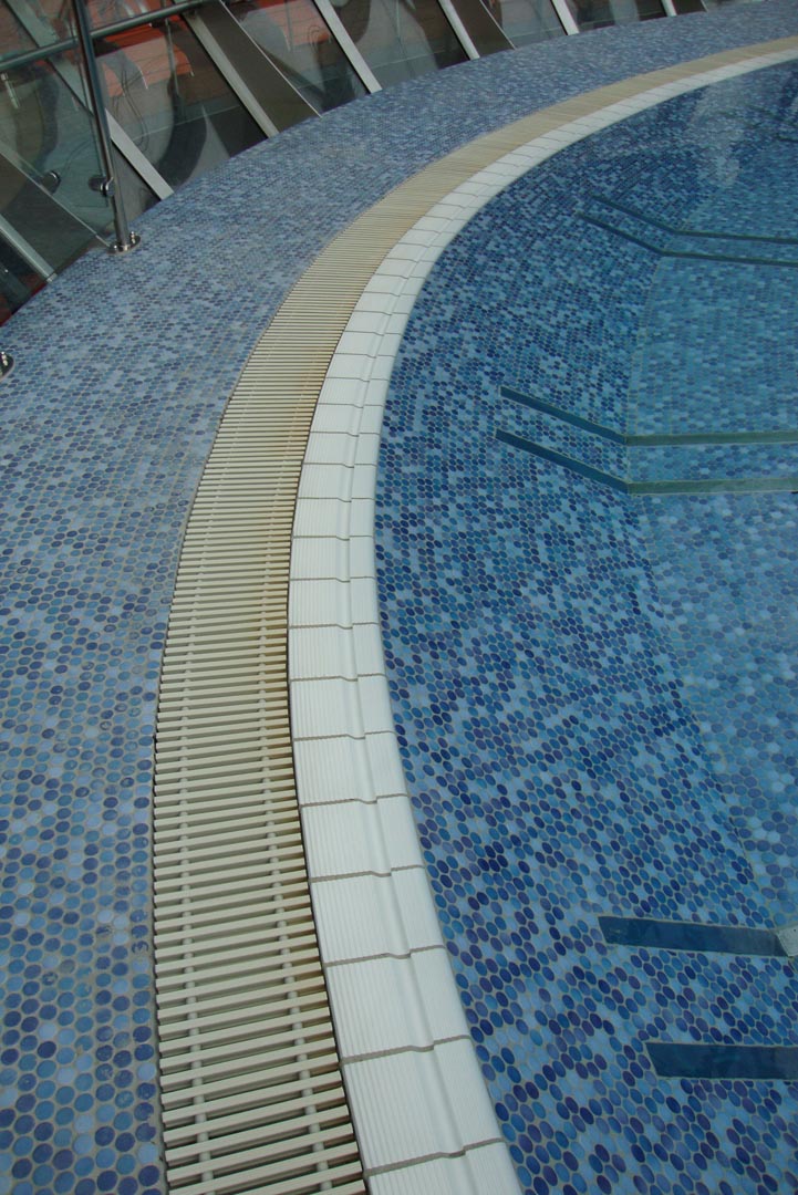 THERMANA-LASKO-WHIRLPOOL-SLOVENIJA-BAZENSKA-KERAMIKA-LOKAR-ZASTOPSTVA